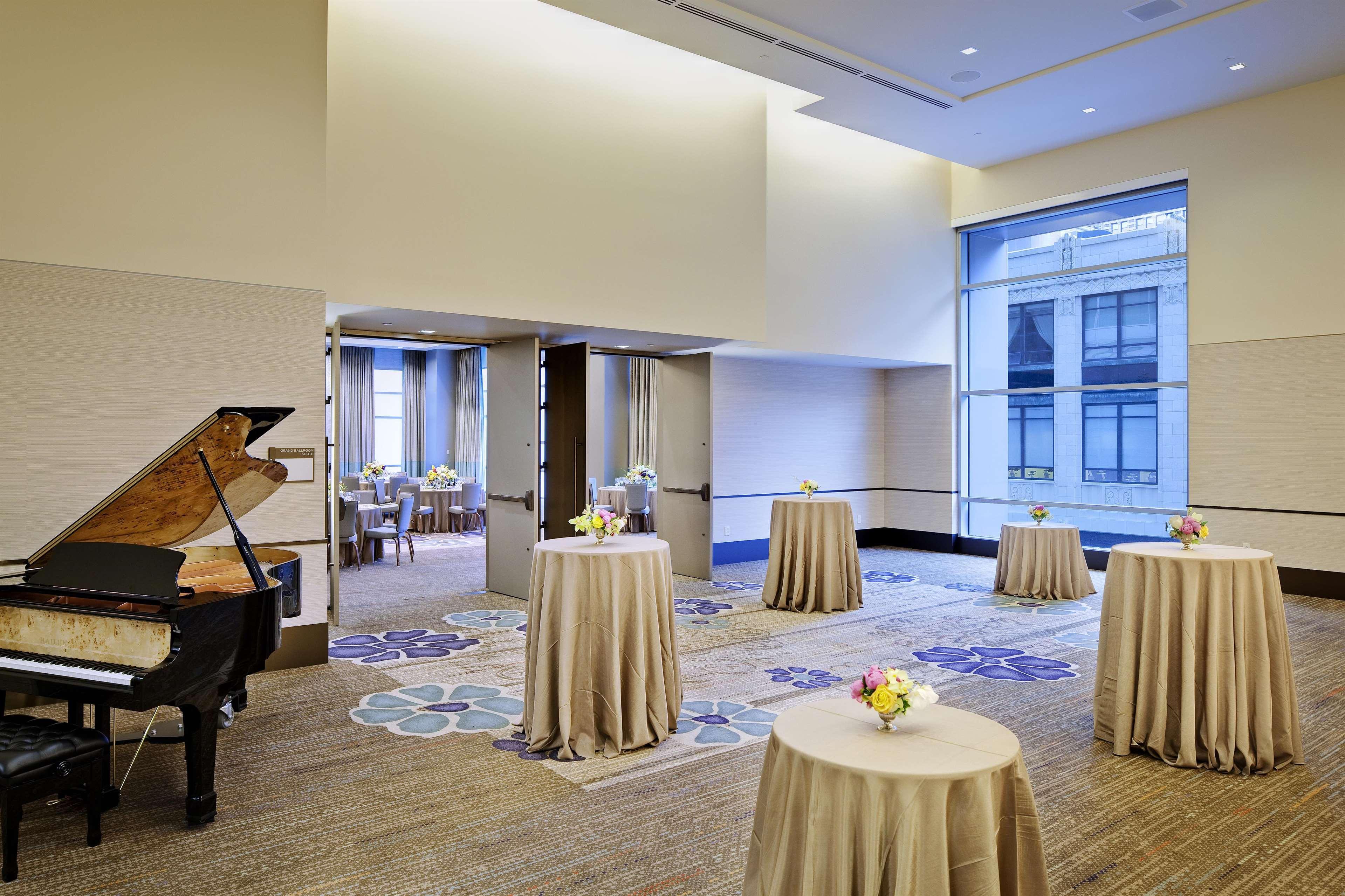 Fairmont Pittsburgh Hotel Exterior photo
