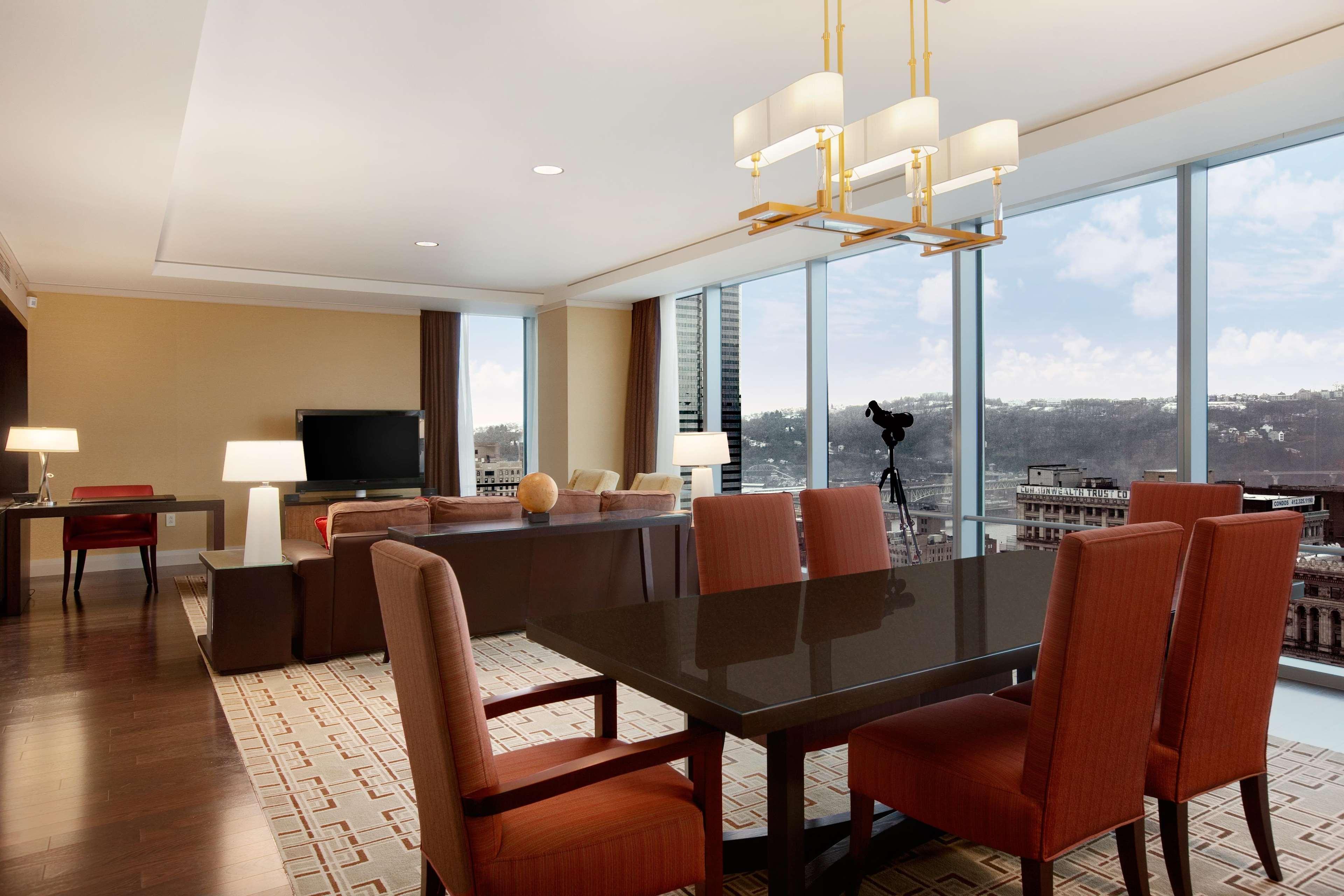 Fairmont Pittsburgh Hotel Exterior photo